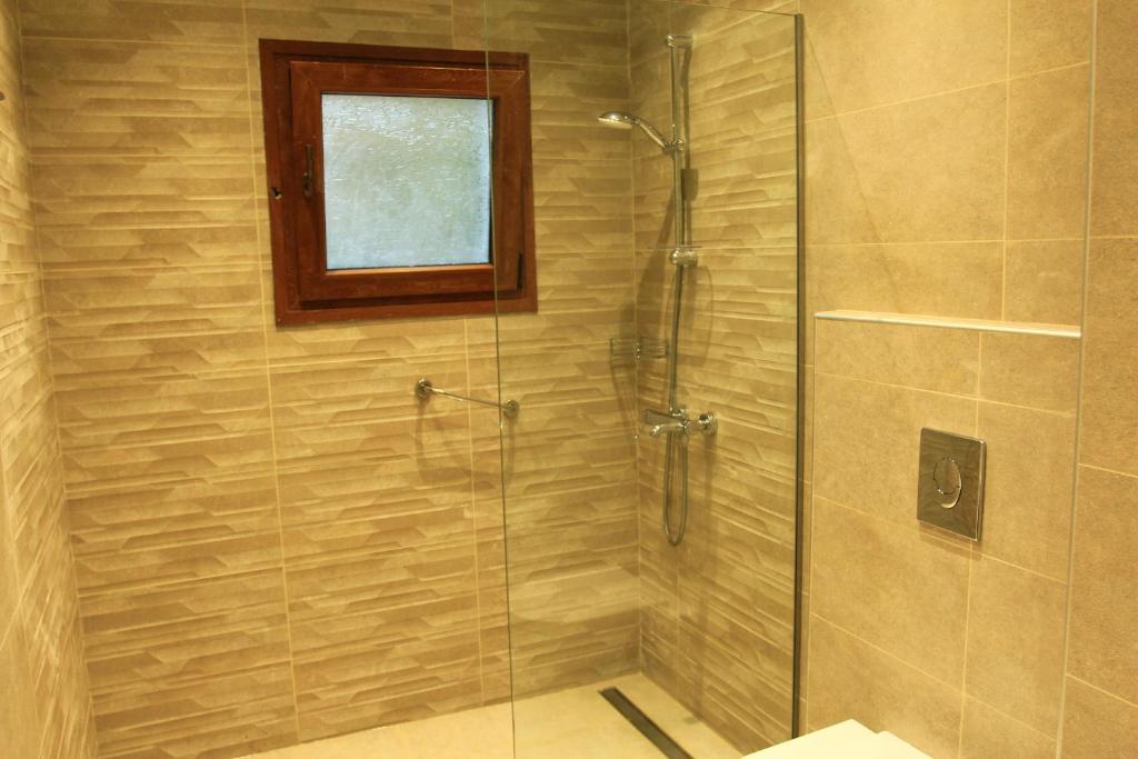 Karavos Apartments Almyros — Pokoje in Acharawi, Wyspy Jońskie