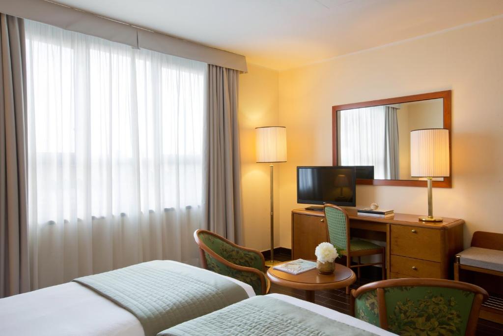 Milan Starhotels Business Palace Additional