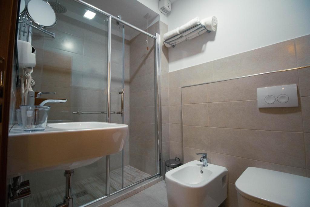 Tirana Albanopolis Hotel Additional