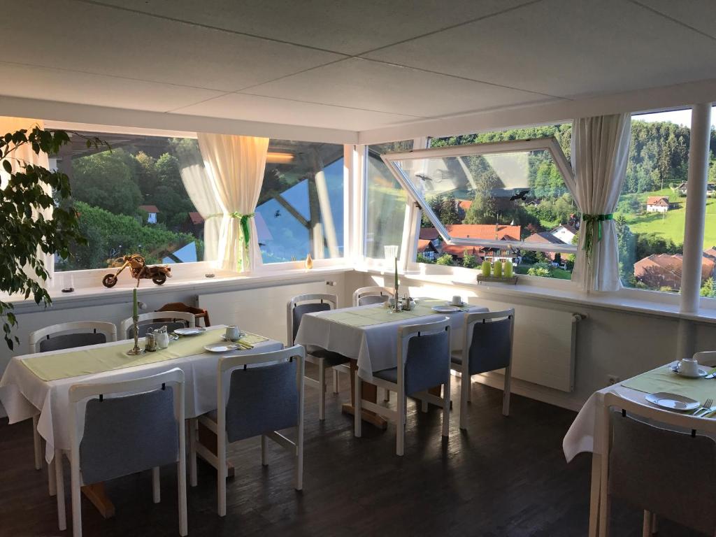 Hotel-Berggasthof Schwarzwaldperle photo