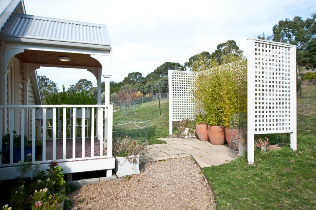 Loft Over The Vines photo