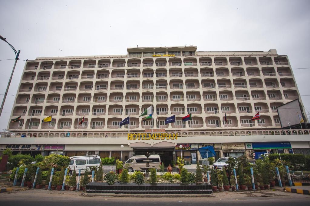Hotels with Spa in Karachi, Pakistan price from 61, reviews