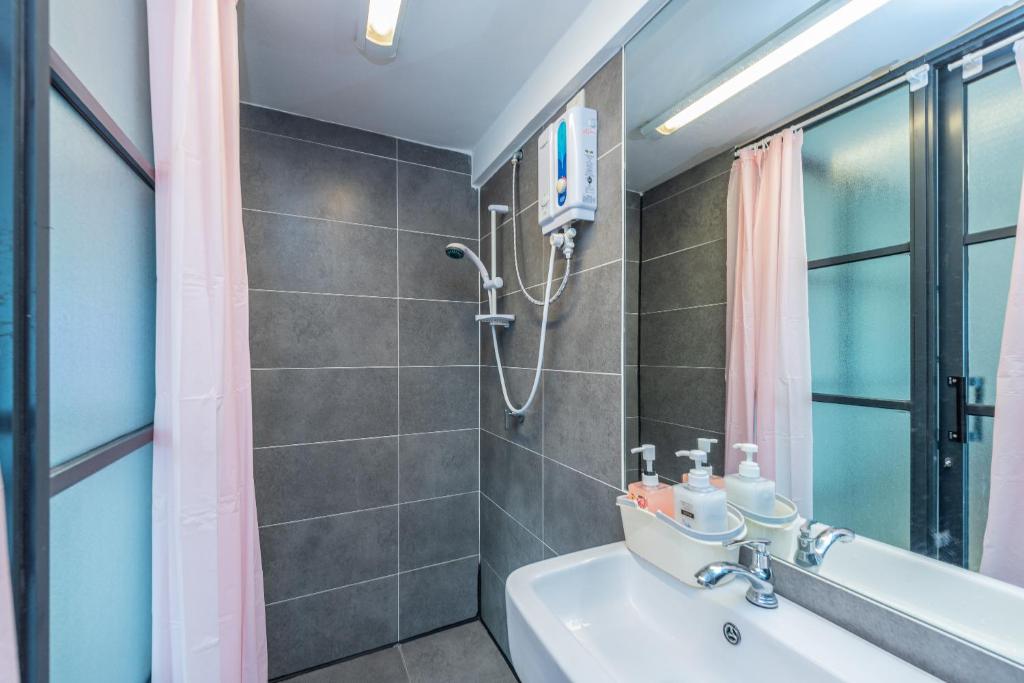 6pax Duplex near IKEA/1Utama@SOHO1 Empire Damansara photo