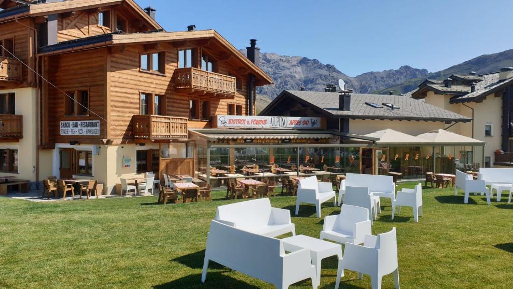 Alpino Lodge Bivio - 1