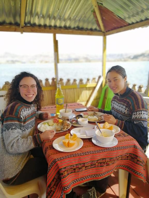 Quechua lodge Titicaca photo