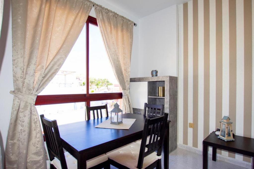 VIP HOLIDAYS Morro Jable Beach & Center 1 - 4
