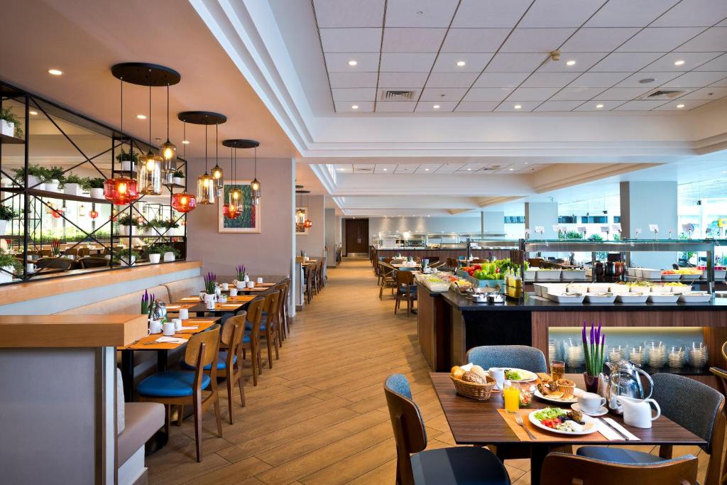 Restaurant, Lagoona Hotel in Eilat