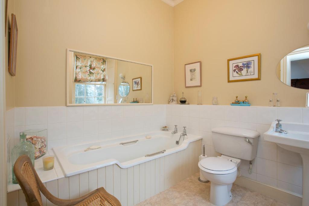 Crookston House B&B photo