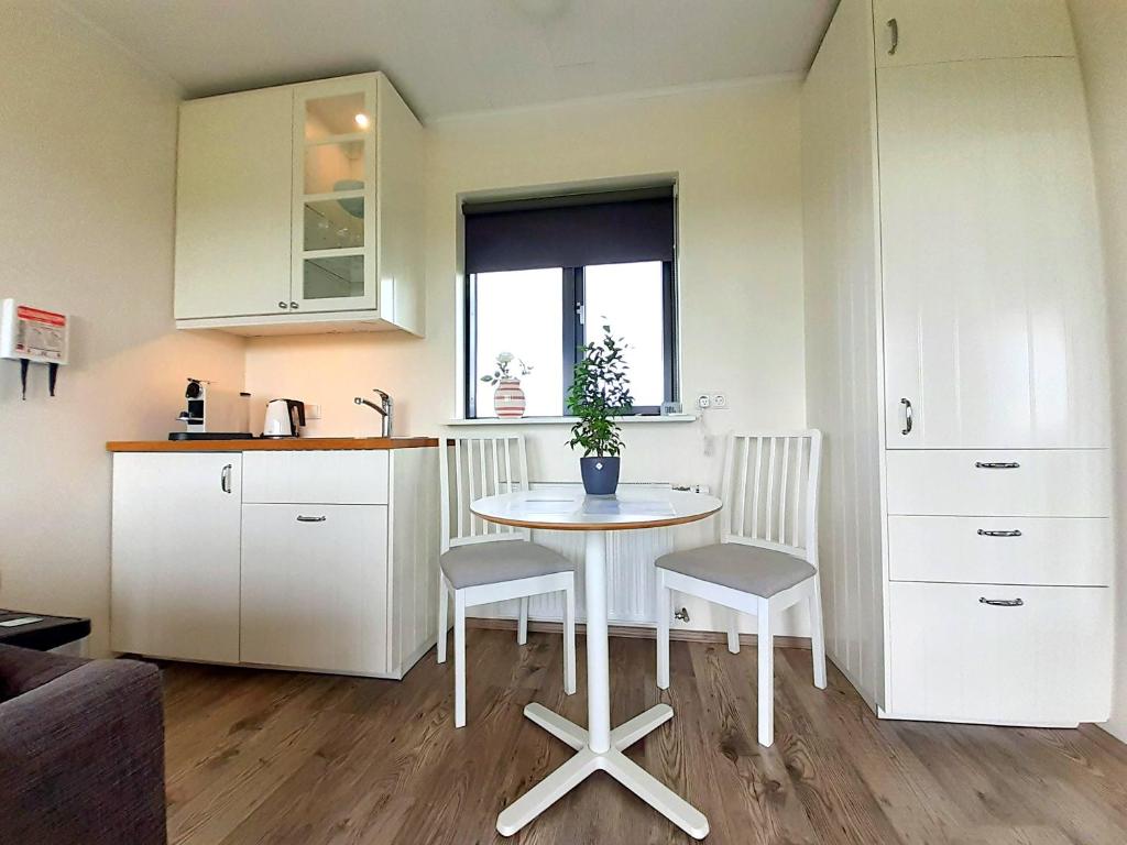 Kitchen, Austurey Cottages in Laugarvatn