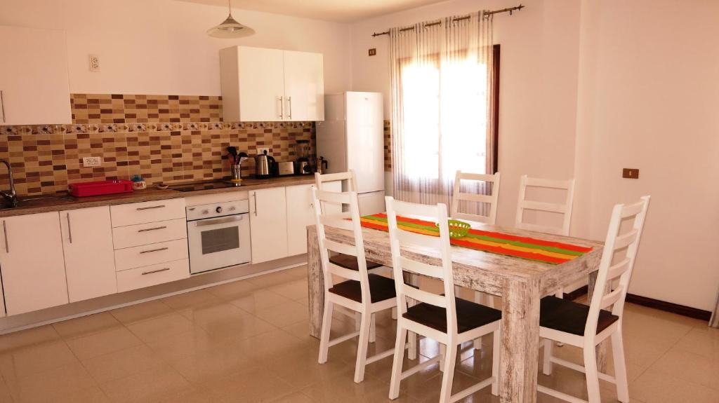 Large apartment on golf course - 3
