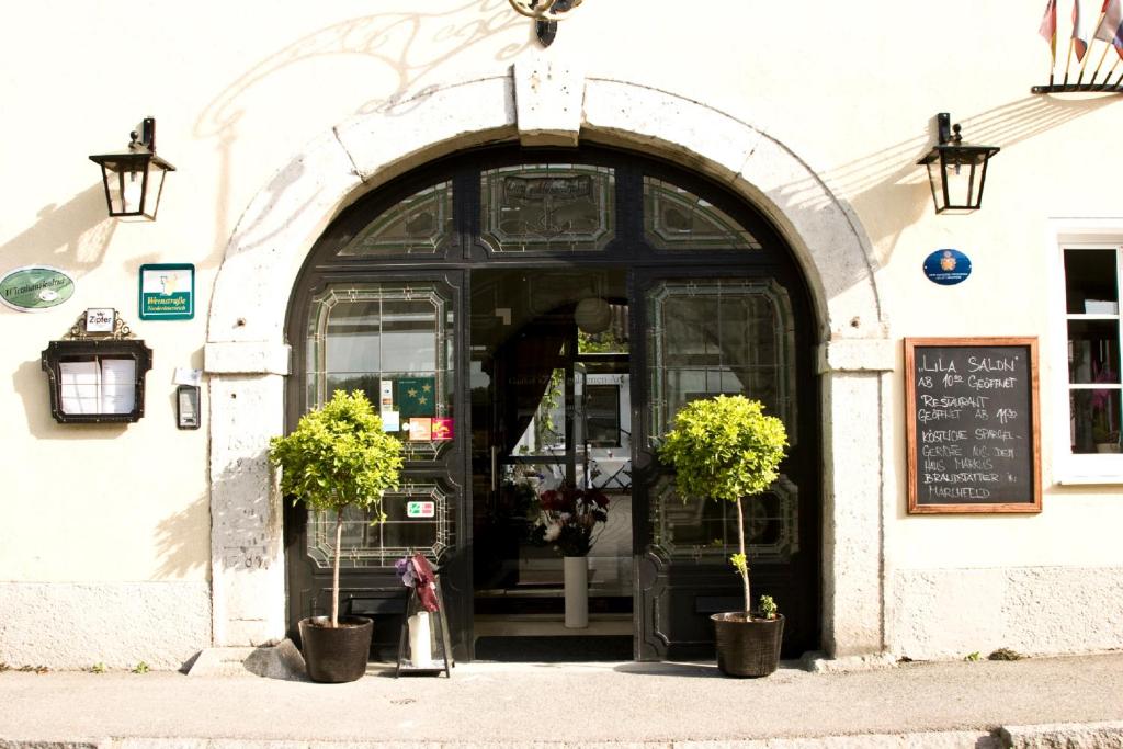 Gasthof zum Goldenen Anker — Hotel in Hainburg An Der Donau