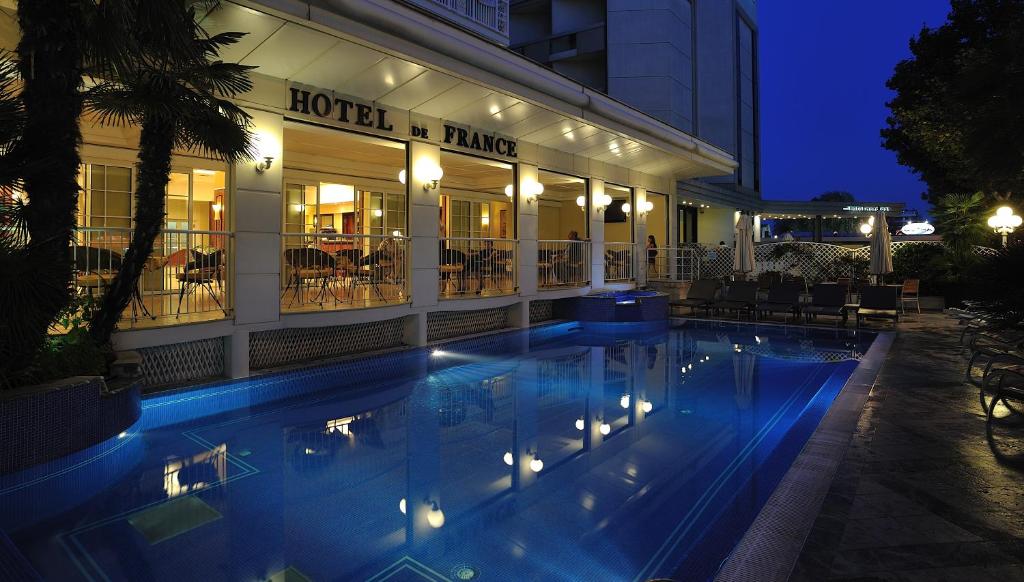Hotel de France — Basen in Rimini, Emilia-Romania