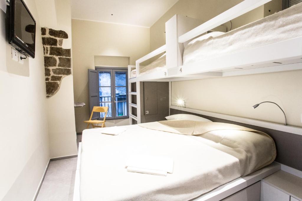 Little Italy Boutique Hostel photo