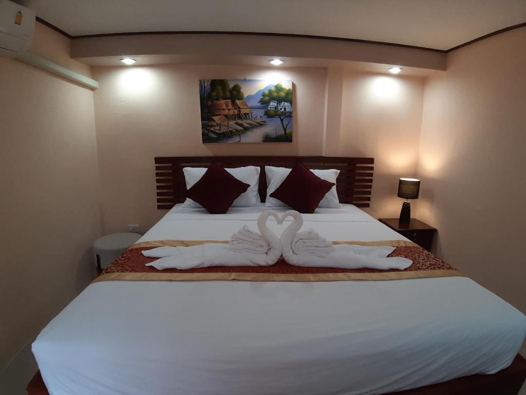 The Windsor Boutique Resort — Hotel in Chumphon