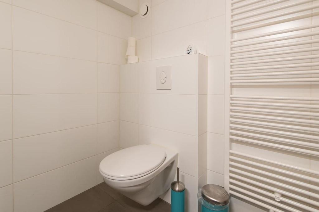 Quiet apartment for 4 at park in center photo
