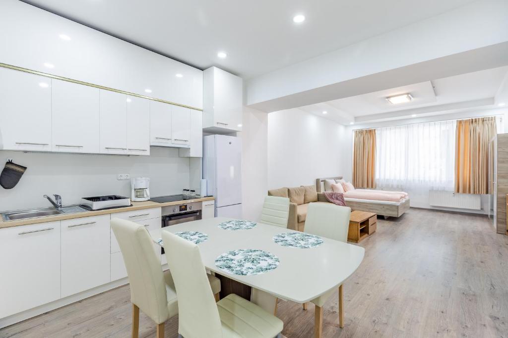 House4us.Central Budapest.Luxury Apartment. Deák Ferenc Ter, Budapest