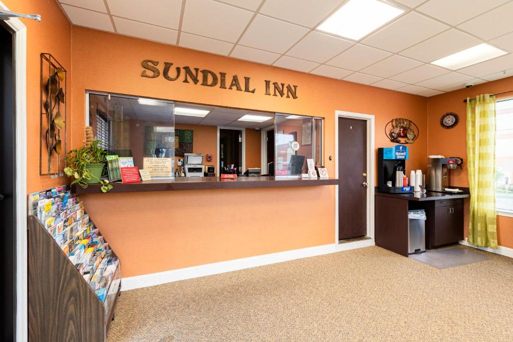 Sundial Inn photo