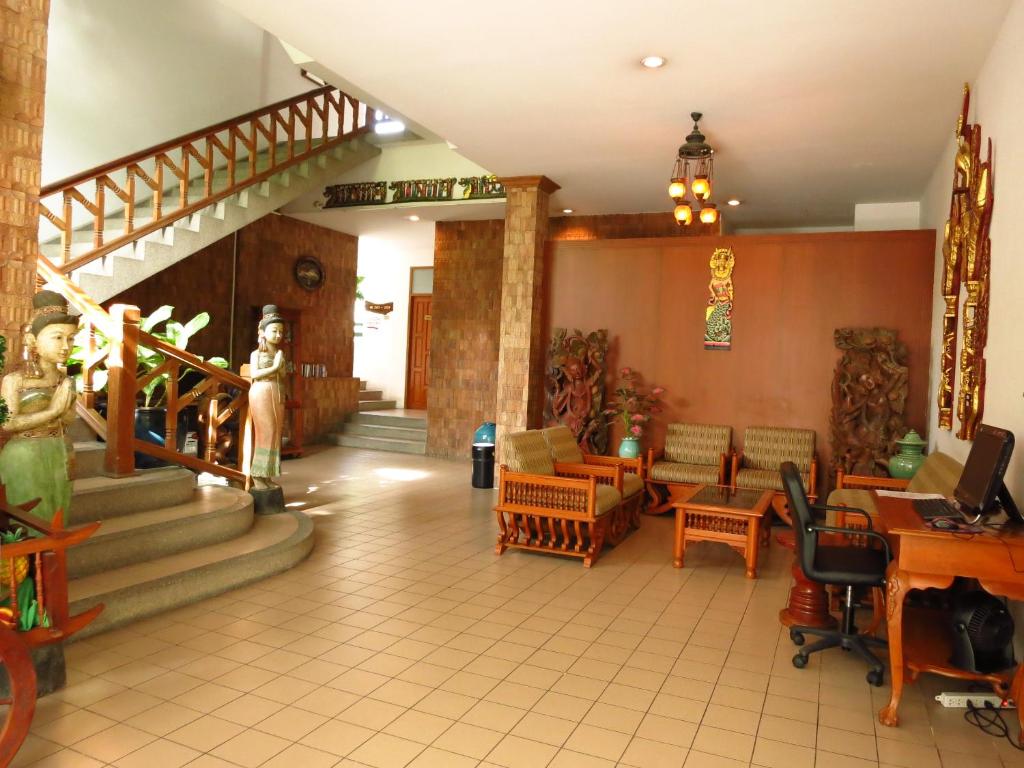 Lobby, Sirin Hotel in Hua Hin / Cha-am