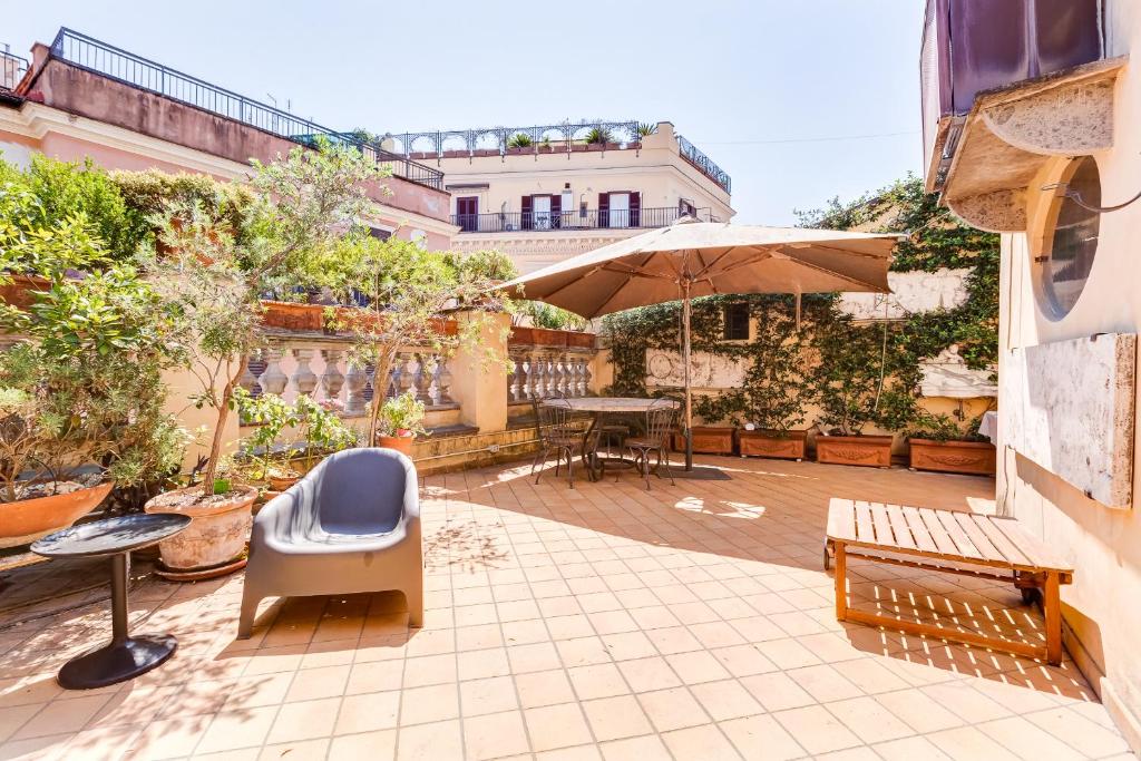 Colosseum Terrace Apartment - 2