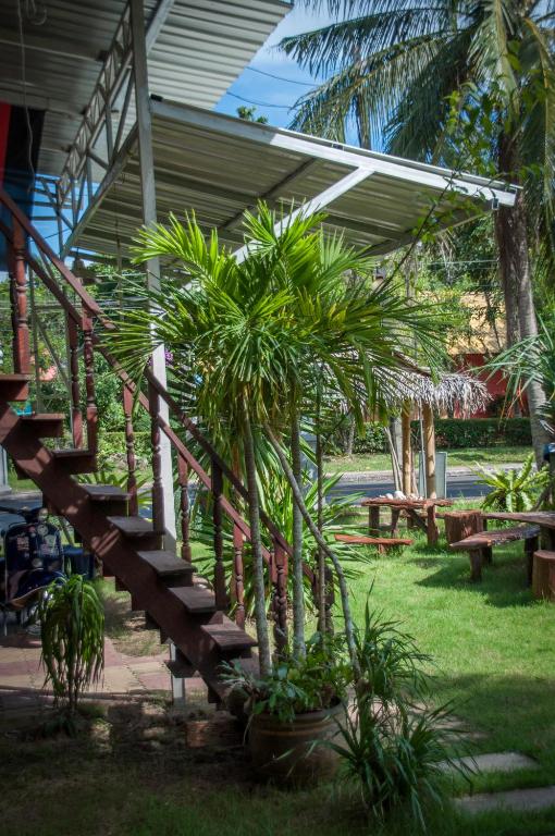 Koko De Rasta Coffee Lazy house photo