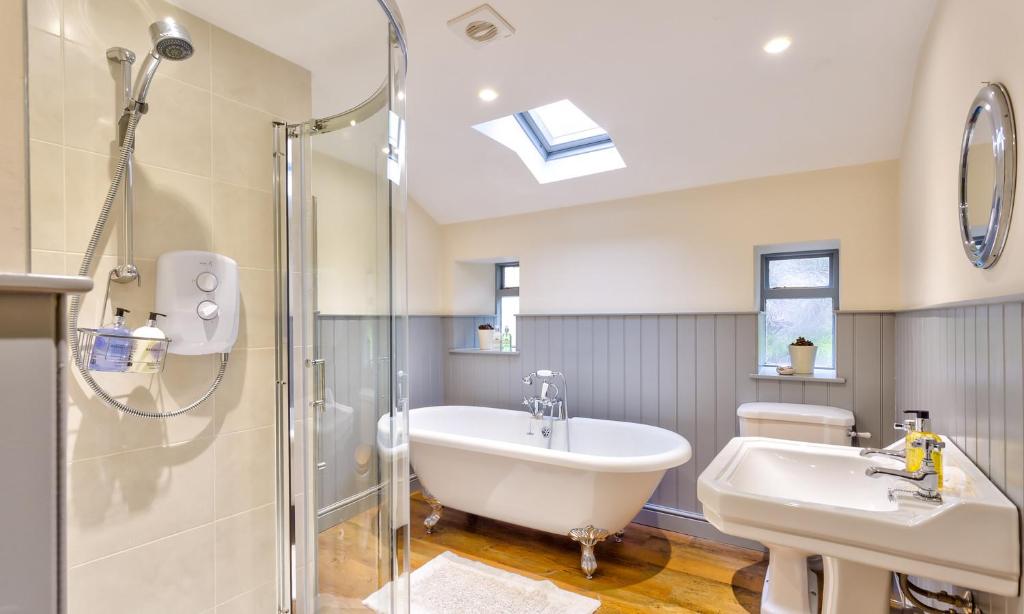 Treacle Cottage - Central Ambleside photo 8