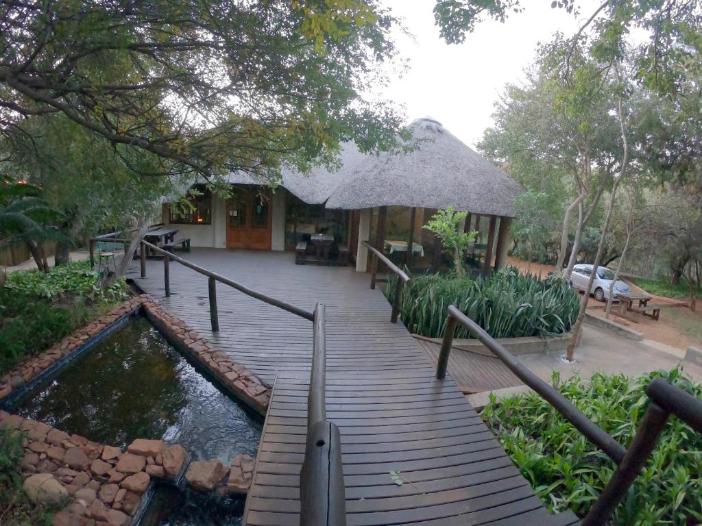 Tuskers Bush Lodge B&B photo