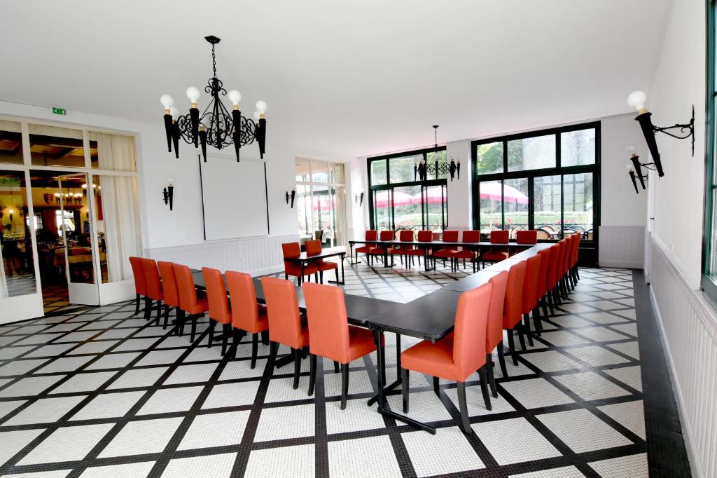 Hotel Restaurant Du Chateau photo