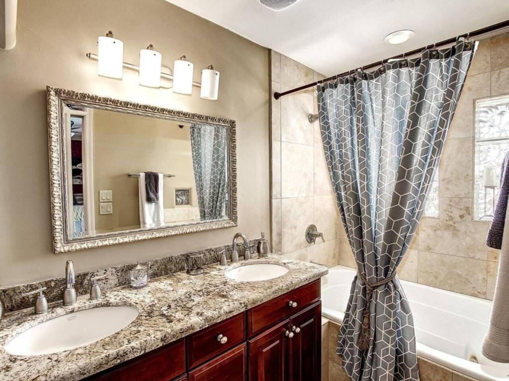 Kierland Villa · North Scottsdale Home w/Pool~Walk to Kierland Area photo