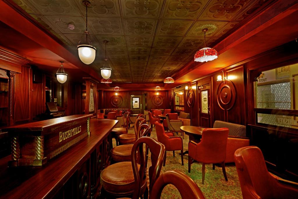 Bar/lounge