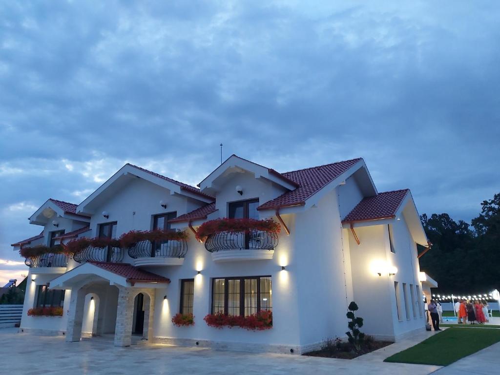 Pensiunea Hanna — Hotel in Baile Felix