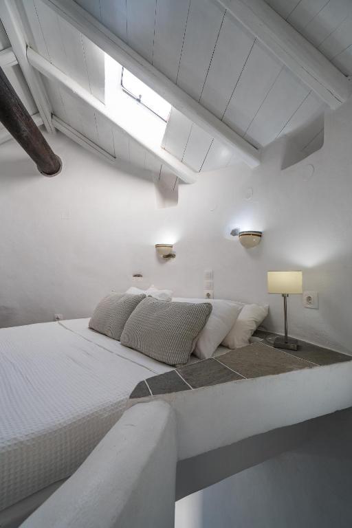 Windmill Arades suite photo