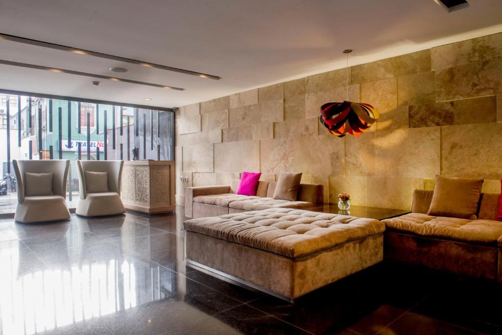Lima Arawi Miraflores Prime Additional