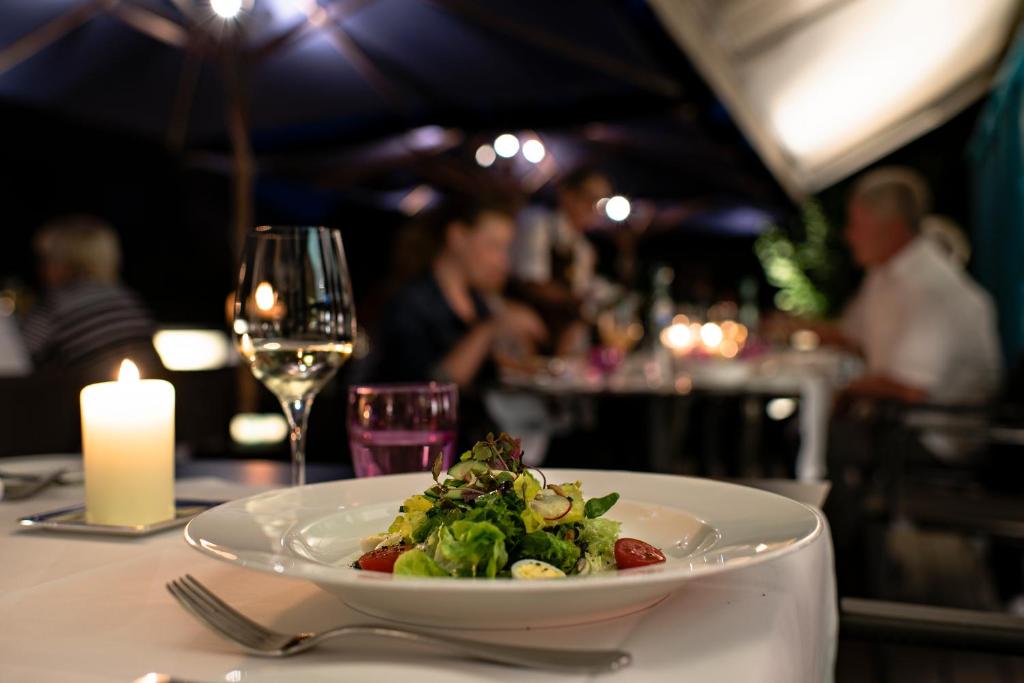 Zeller-Hotel+Restaurant — Hotel in Kahl Am Main