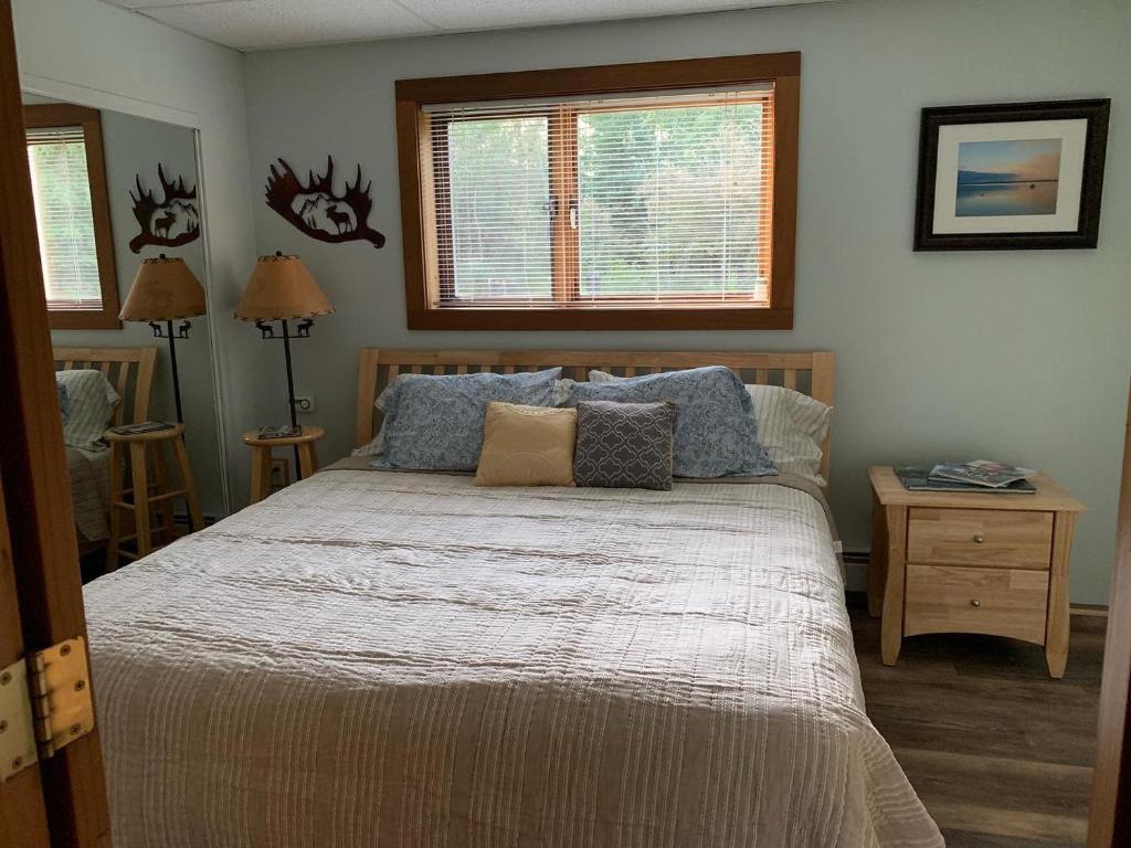 Sawing Logzz Cabin photo