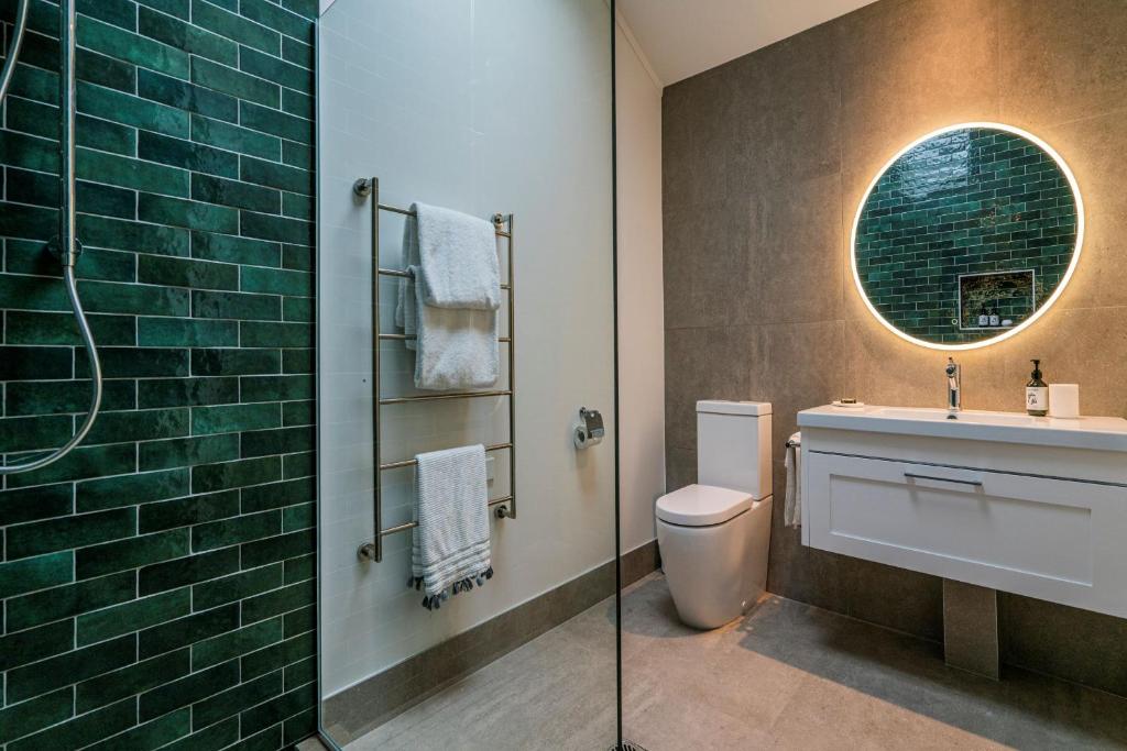 Wairua Lodge - Rainforest River Retreat photo
