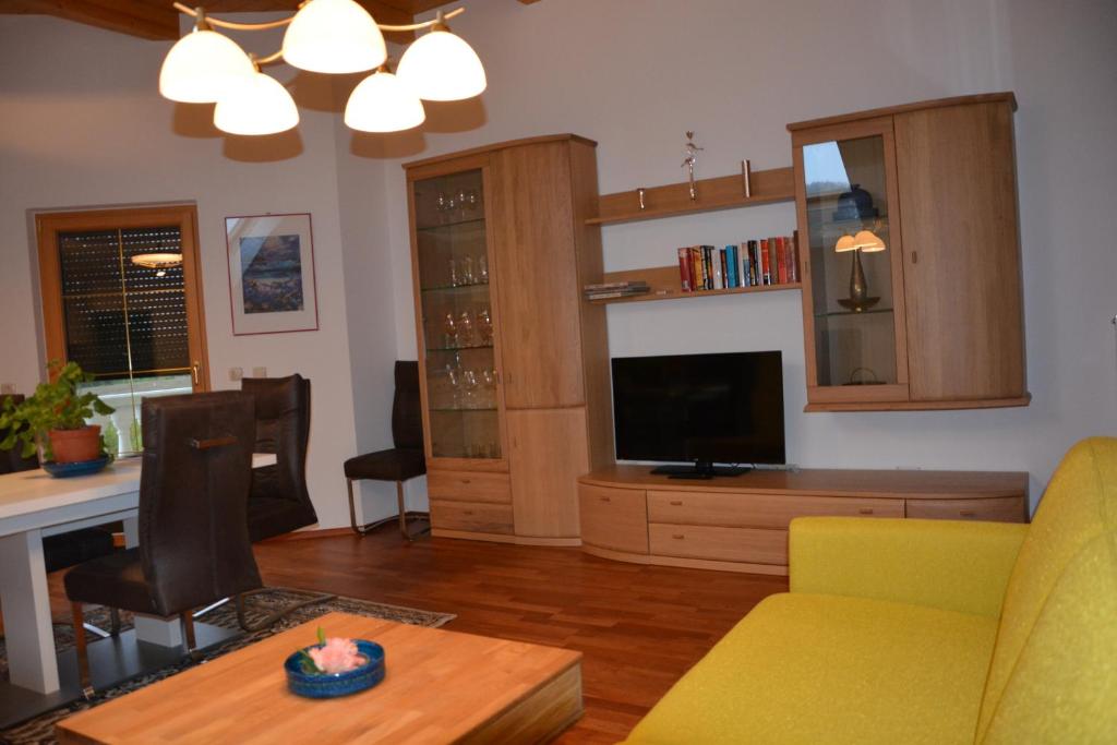 Komfort Ferienwohnung Marina - 2
