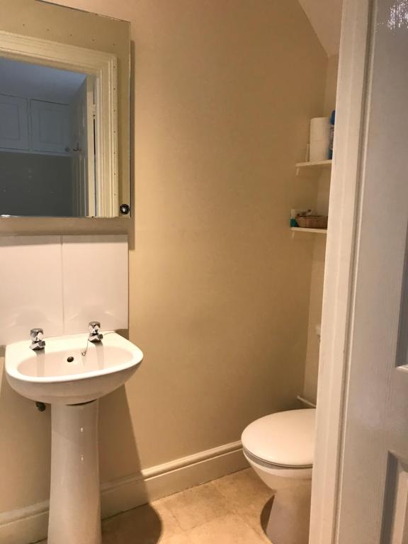 Garstoncottage photo