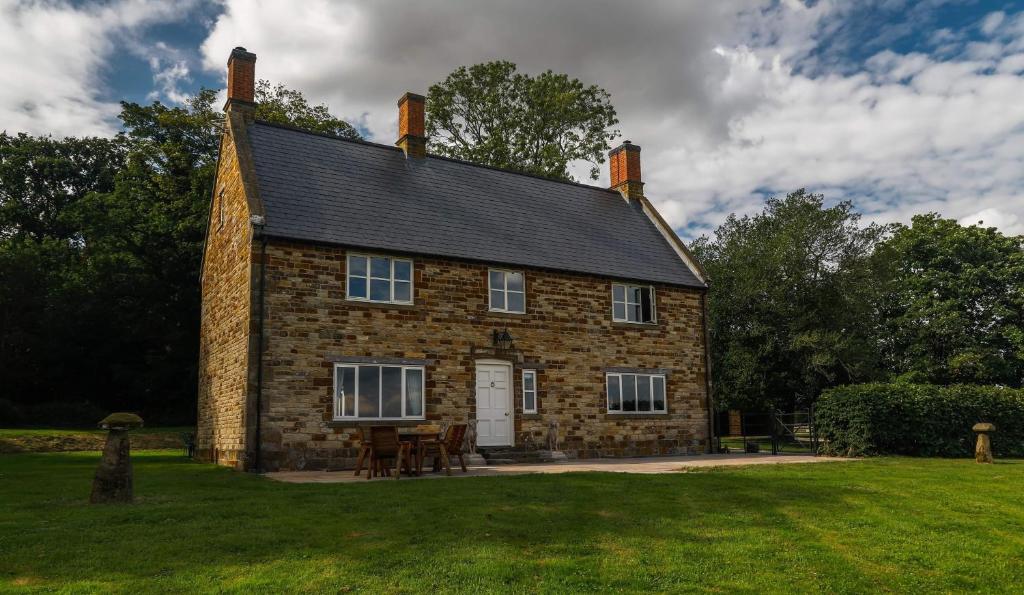 Cockley Hill Farm Bed & Breakfast, Bed & Breakfast Brackley