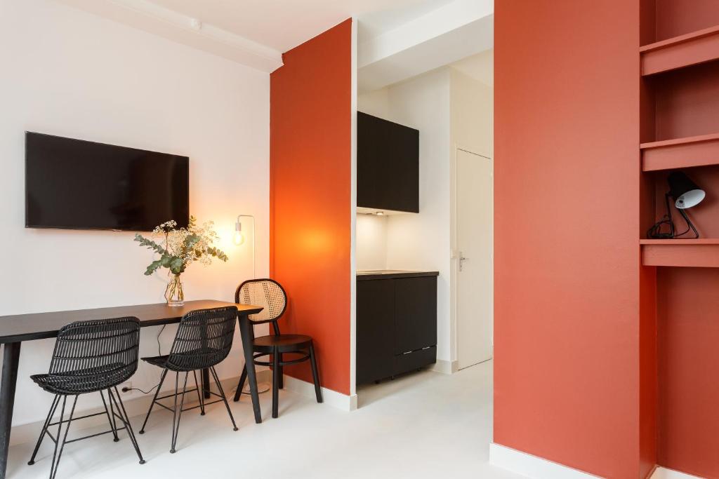 Habitat Parisien - 1BR-1BA for 4 - Marais Bastille - 4