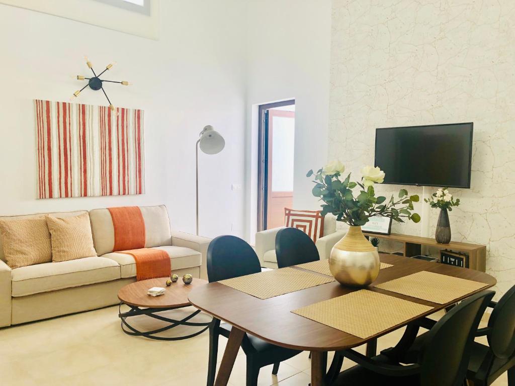 Canaryislandshost l My Nest 전경