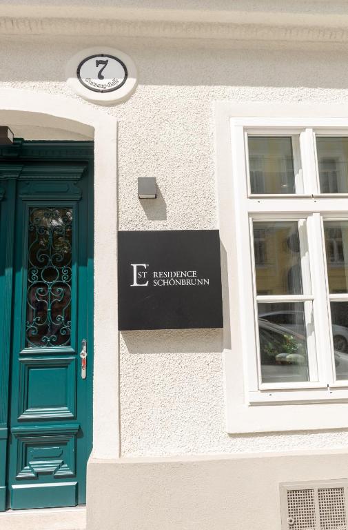 EST Residence Schonbrunn - Apartments — Hotel in Vienna