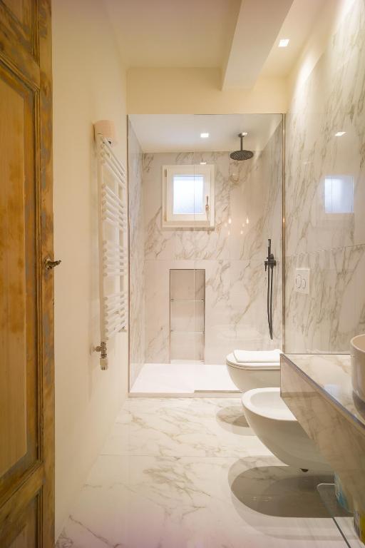 Luxury Apartment in Palazzo Spada - 3