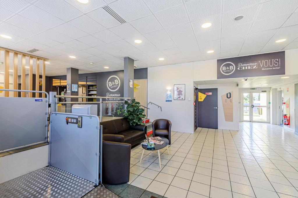 B&B HOTEL Besancon Chateaufarine photo