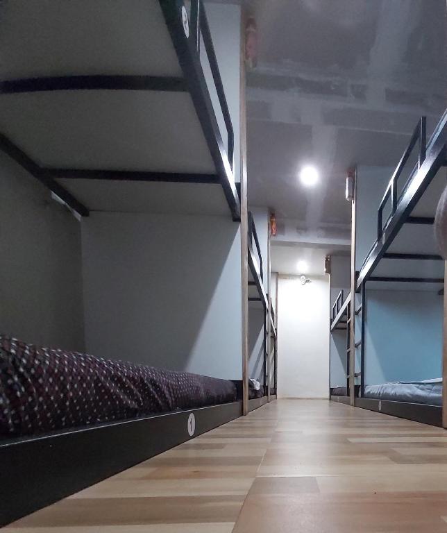 Arya Dormitory Hotel photo