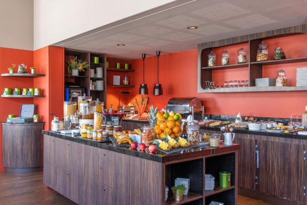 Best Western Premier Le Masq Hotel - 4