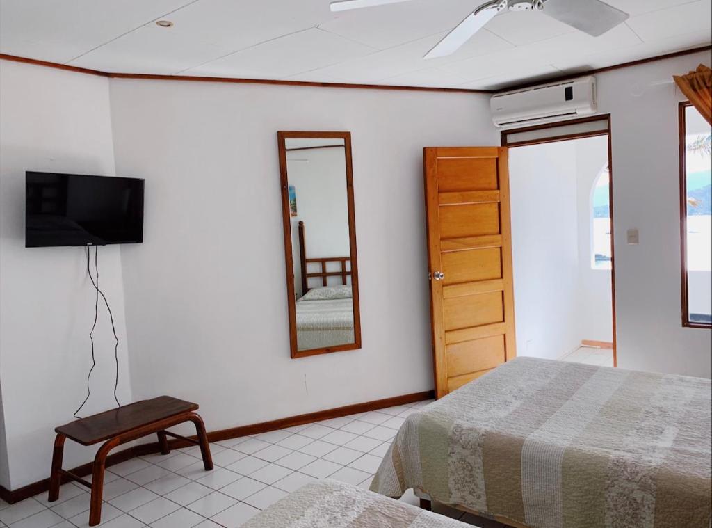 Deluxe Double or Twin Room with Sea View