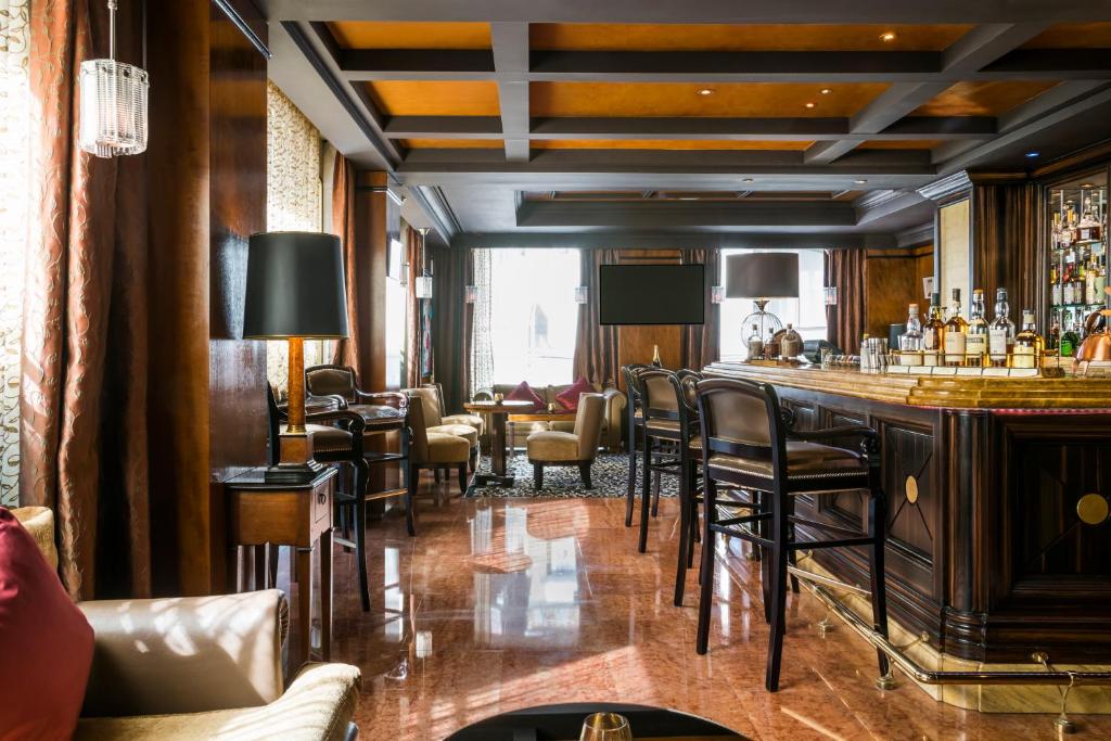 Warwick Brussels - Grand Place Photo 19