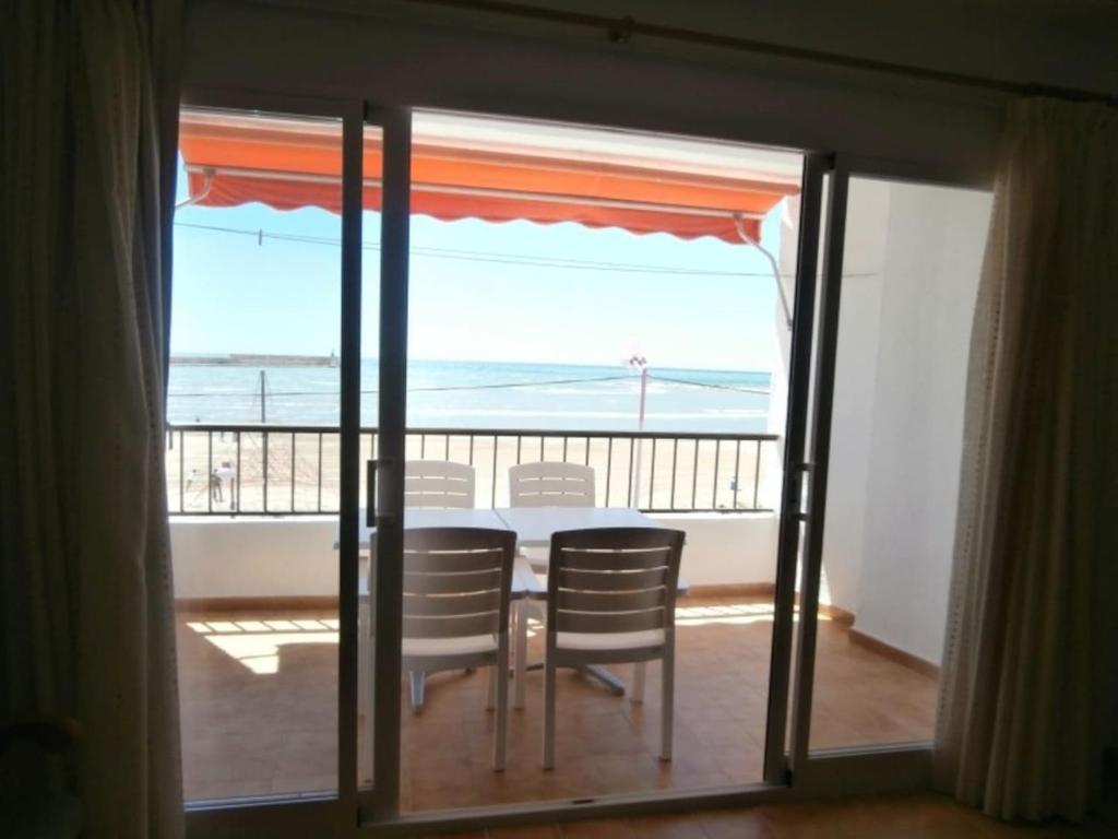 Apartamento frente al mar y en el centro - 3