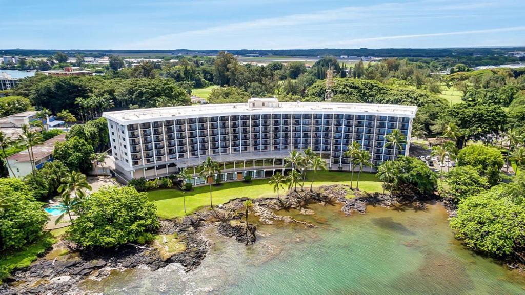 Castle Hilo Hawaiian Hotel Reservation Stays Hotel Deals