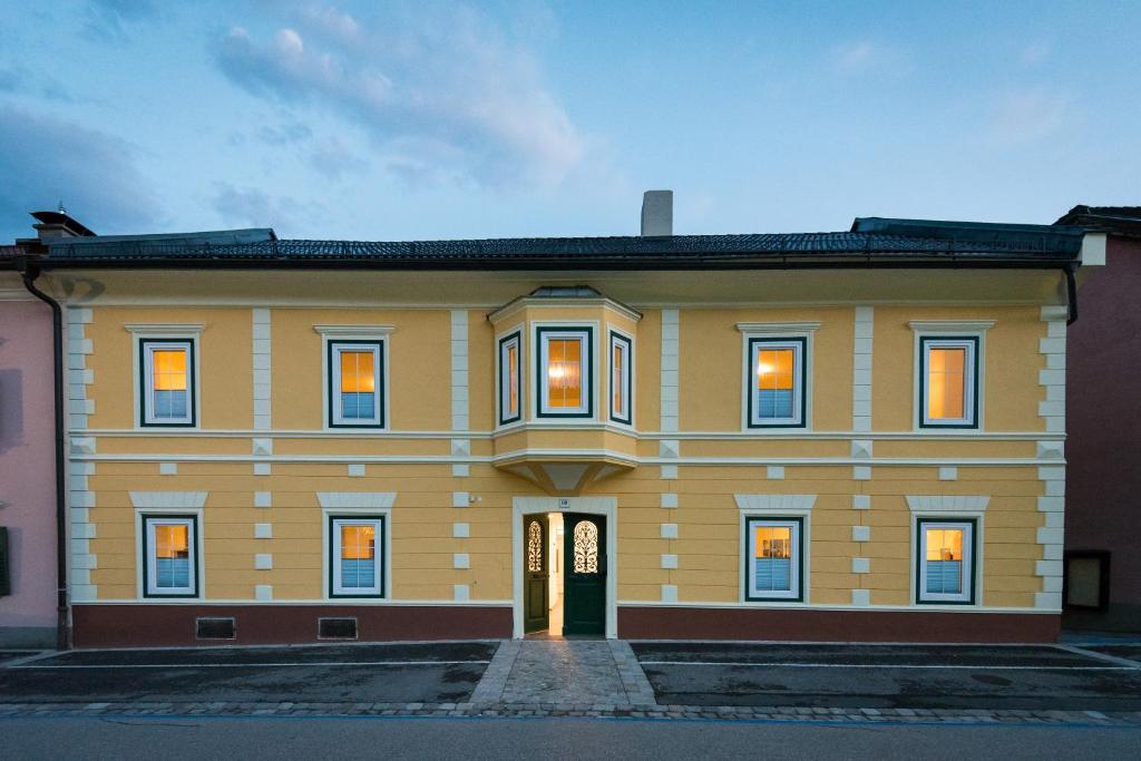 Ferienwohnungen Appartementhaus Hohe Tauern - 2